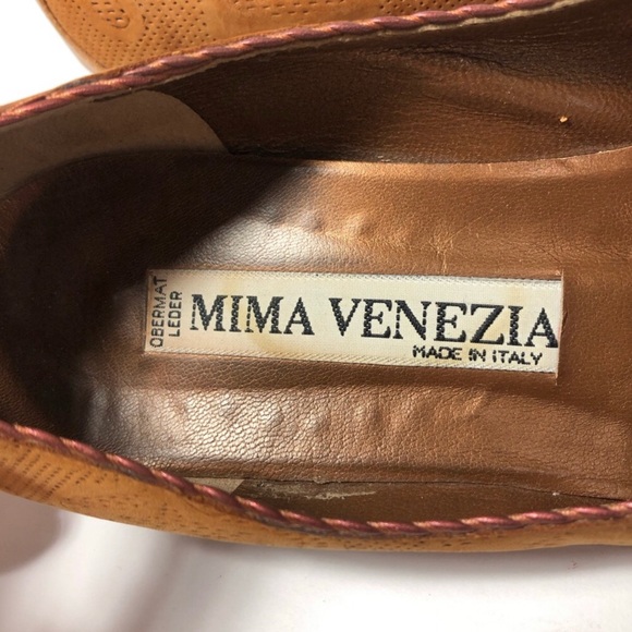 Tan Suede Flats with Bow and Metallic Accents - Picture 7 of 8